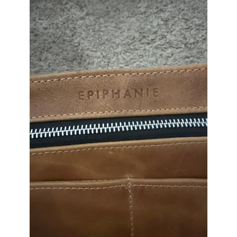 Epiphanie Distressed Leather Crossbody Camera Bag Cognac Brown No Strap 12x9